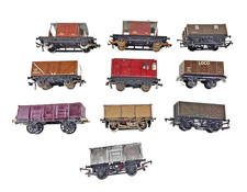 Rake Of 10 Vintage Hornby