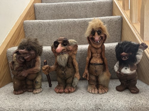 Vintage nyform troll set 4 - nyform,