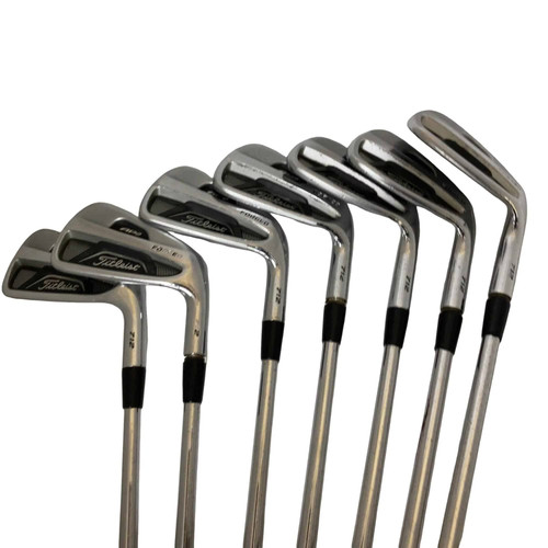 Titleist right handed iron set - right,