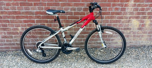 Giant boulder mountain bike - boulder,