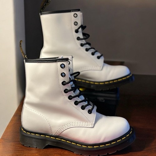 Doc martens women size 7 - doc,