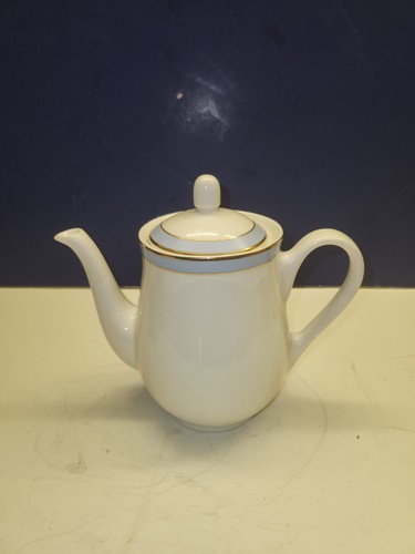 Royal doulton fine porcelain - fine,