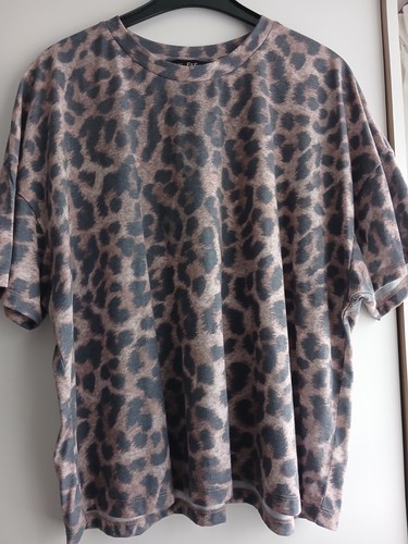 Ladies short sleeved tshirt - sleeved,
