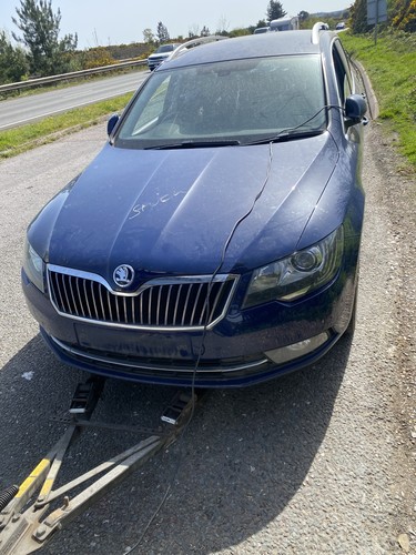2014 skoda superb 3597cc - 2014,