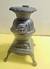 Vintage cast iron - cast, pot