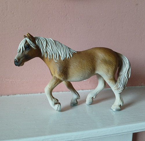 Schleich retired haflinger - schleich,