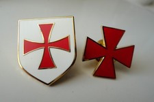 2 x Templar Shield Crusader