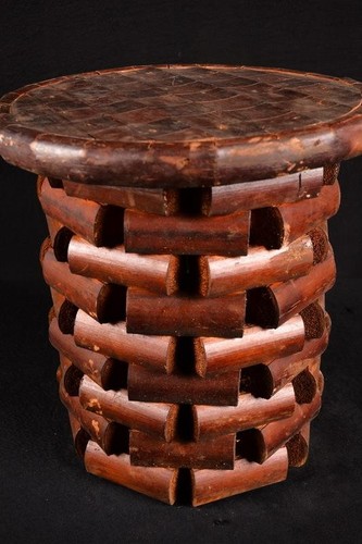 Primitive african bamun - primitive,