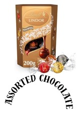 Lindt Lindor Milk Chocolate Truffles Box, Approx 16 balls, 200g, Gift Present