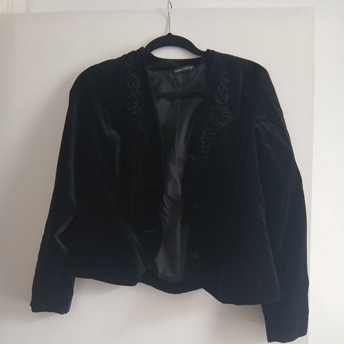 Laura ashley black velvet - ashley,