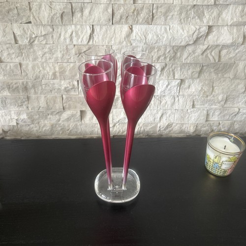 Set four moet chandon - four, &