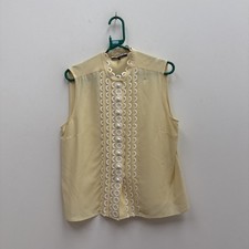 Jaeger Yellow & White Detailed