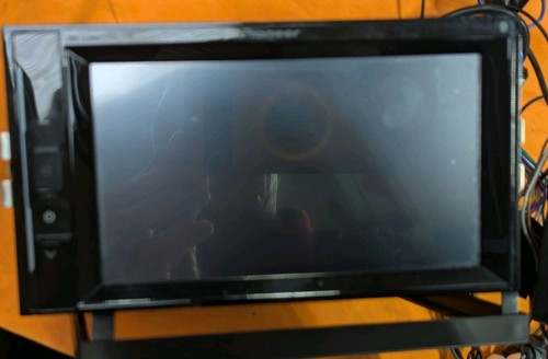 Pioneer dmh a240bt - 6.2", screen