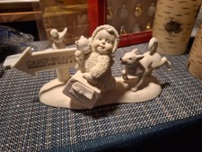 2006 Snowbabies "Camp Grandma's Hugs And Kisses" Figurine
