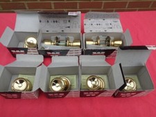 WEISER 2 Pairs Brass Door Knobs with Privacy Lock and 5 x Cupboard Knobs