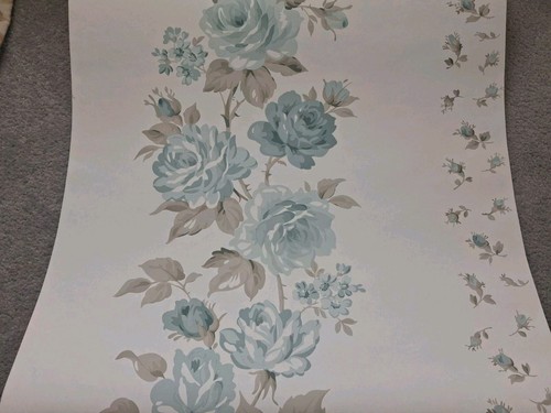 Laura ashley wallpaper - laura,