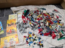 Over 2KG Bundle of Mixed vintage LEGO 