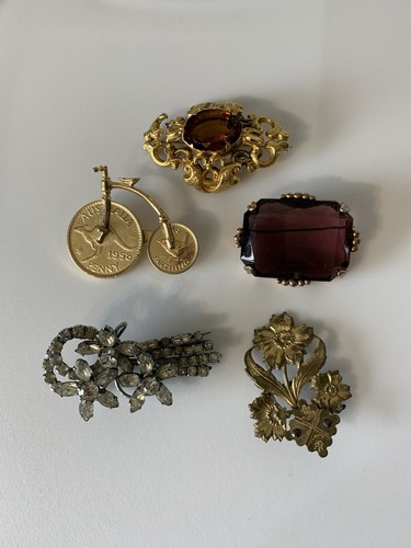Brooches job lot - brooches, antique