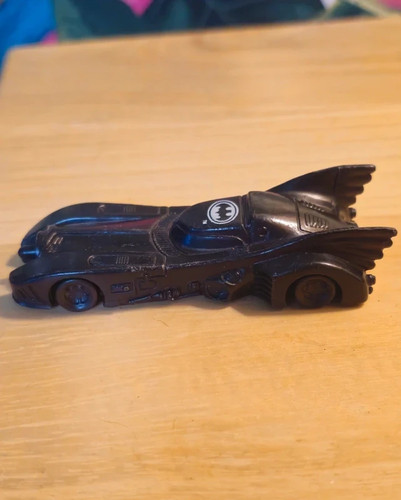 Vintage 1991 ertl batmobile - vintage,