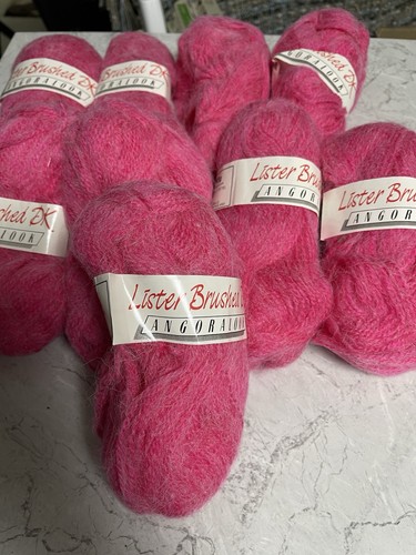 Pink lister brush angora - x,