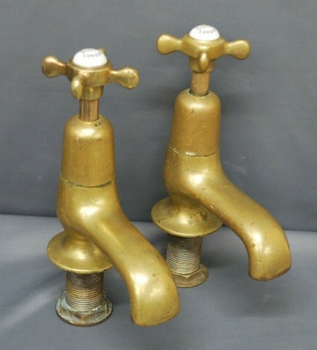 Huge old bath taps - huge,