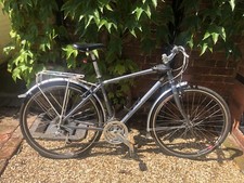 Giant Crs 2.5 hybrid. Dark Grey. With Touring Racks. In Very Good Condition. 