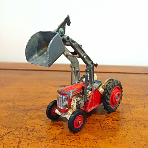 Massey ferguson diecast - massey-ferguson, 65