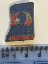 BUTLINS HOLIDAYS ORIGINAL PIN