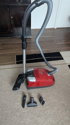 Miele compact vacuum - c2,