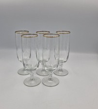 Vintage Embossed Scroll Detail