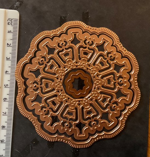 Spellbinders fancy circle - spellbinders,