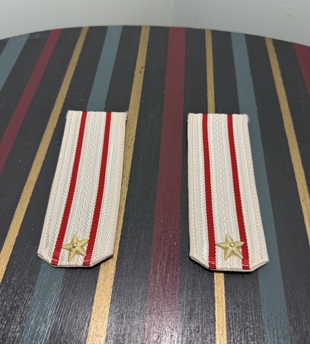 Soviet captain parade shoulder - parade,