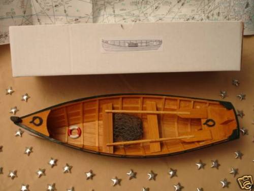 Wood row boat skif dory - skif, canoe