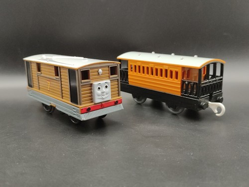 Trackmaster toby henrietta - trackmaster,