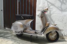 Vespa 150GS - 1958 1:18 Scale Scooter Model Supreme