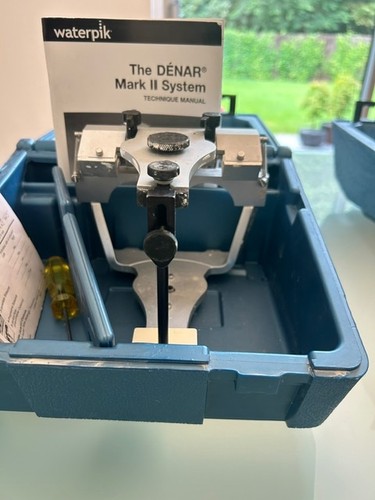 Dental laboratory equipment