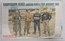 Dragon 6088 Kampfgruppe Peiper (Joachim Peiper & Staff, Adrennes 1944)Model Kit