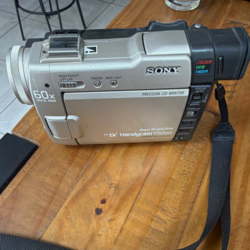 Sony handycam vision minidv - handycam,