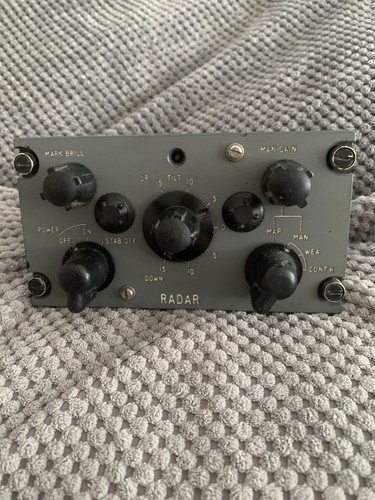 Vintage aircraft radar - aircraft, control
