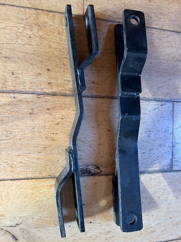 Lift arm point linkage - x2,