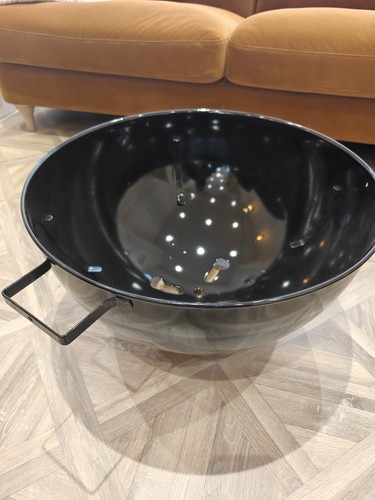 Weber 57cm charcoal bbq bowl - charcoal,