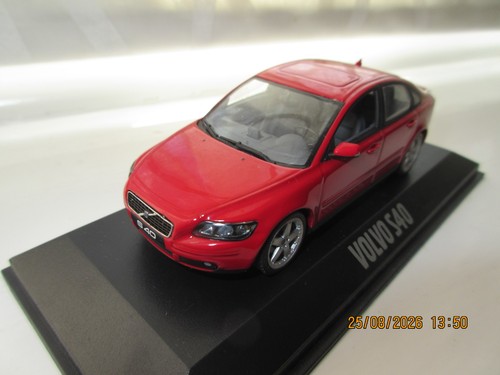 Minichamps volvo s40 saloon - volvo,