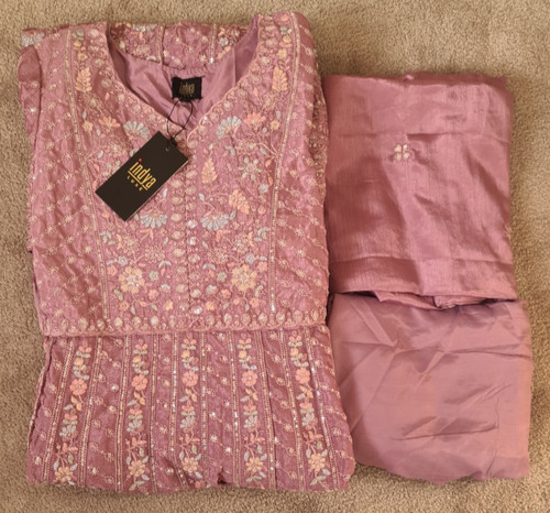 New women pink embroidered - new,