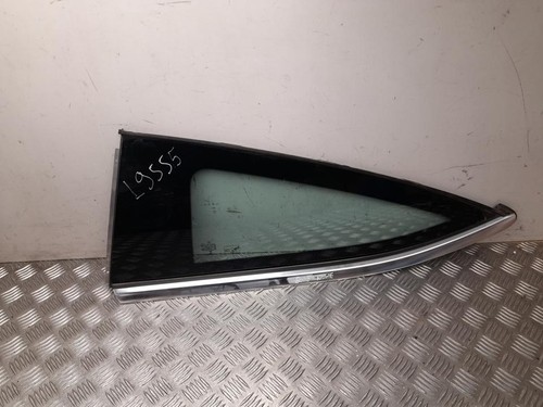 Fixed side window - side,