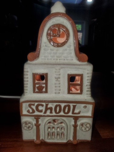 Retro shelf pottery halifax - shelf,