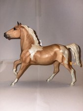 Breyer #664 Retired Classic Pinto Model Horse 1:12 Scale 2007