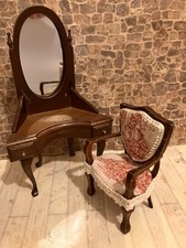 Dolls House 1/12 Scale Miniature Walnut Elegant Dressing Table & Toile Chair