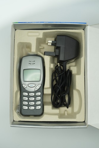 Nokia 3210 classic retro - classic,
