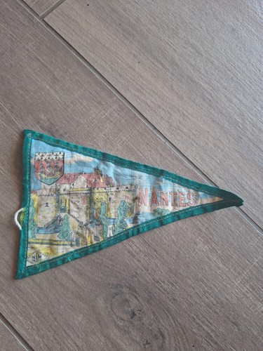 Old pennant brittany nantes - pennant,