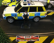 1/32 police figures, MET 